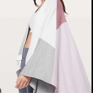 Lululemon Hatha Wrap Poncho Scarf
